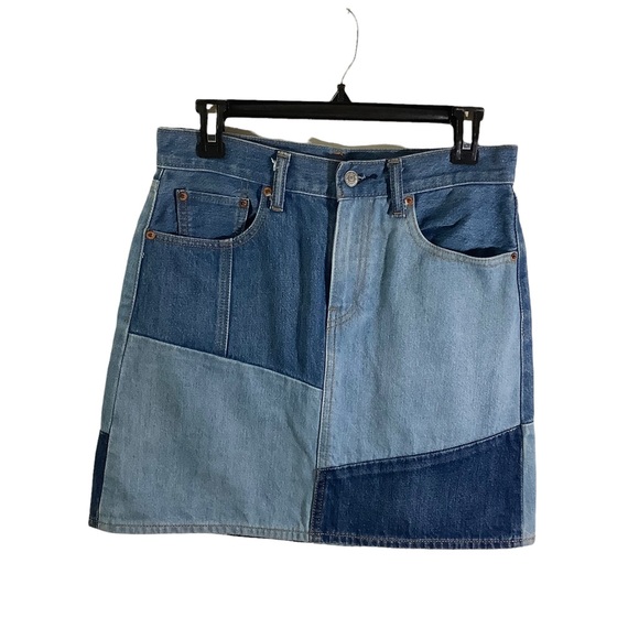 Levi’s Cotton Patched Denim Mini Skirt Size 27 - Picture 1 of 8